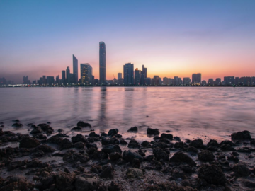 From City to Desert: Exploring Abu Dhabi's Landscapes with Car Rental