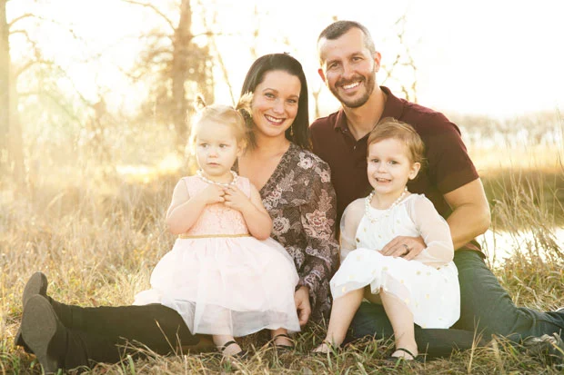 Chris Watts with his family image