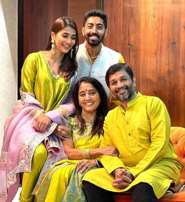 Pooja Hegde Family Pic