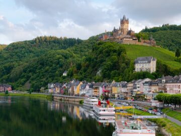 Top 5 Must-Visit Destinations in Germany - A Guide for Any Travelers