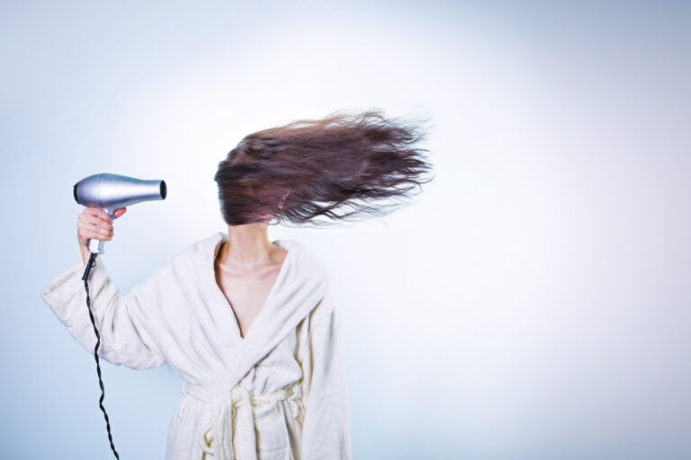 Battle of the Hair Dryers: Harry Josh vs. Dyson - Who Reigns Supreme?