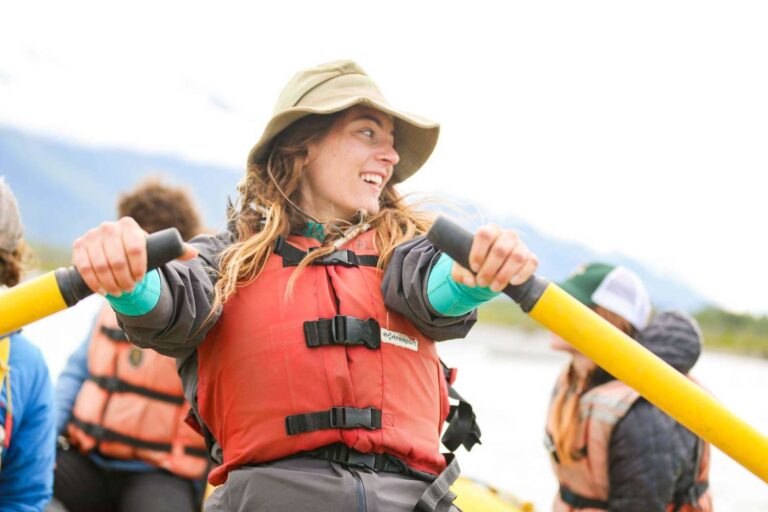 Why PFD Life Jackets Should Be Your Boating Essential