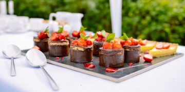Top Tips for Selecting the Ideal Corporate Event Catering Service