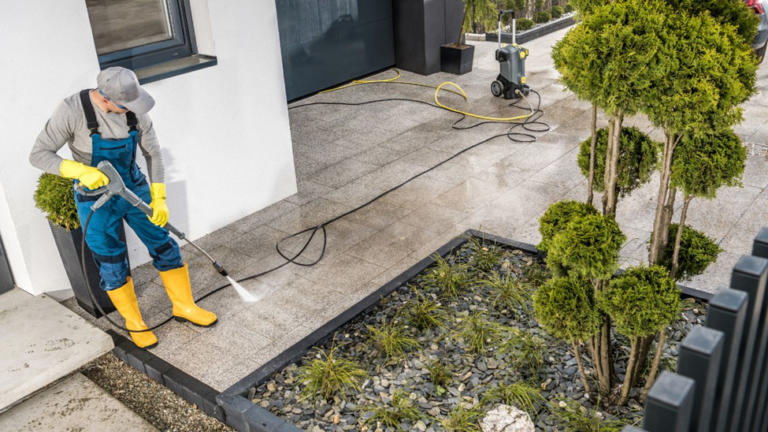 Keep Your House Looking Fresh with Professional House Washing in Port Saint Lucie, FL