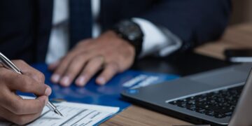 Top 5 Reasons Every Startup Needs a Business Solicitor
