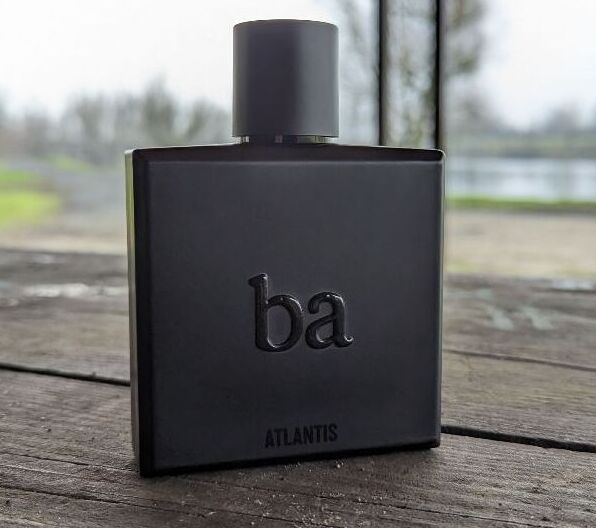 Blu Atlas Atlantis Bottle 3 2