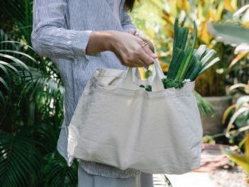 The Charm of Tote Bags: A Stylish and Versatile Companion