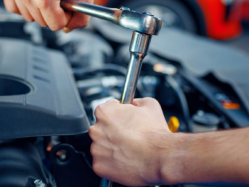 5 CRUCIAL MAINTENANCE TIPS FOR KEEPING YOUR CAR IN TOP SHAPE