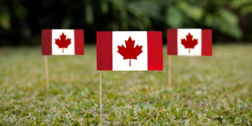Top 5 Provinces to Live in Canada 2024 | Homa Saxena