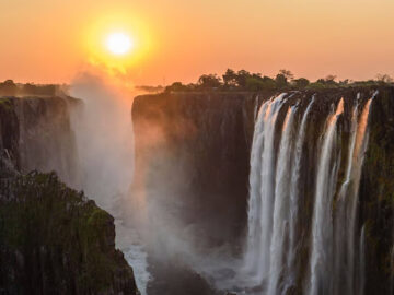The Ultimate Guide: Best Time to Travel to Victoria Falls