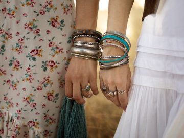 Fashionable Bracelets That Complete Your Look