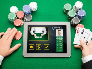 The Roll of the Dice: A History of Online Gambling