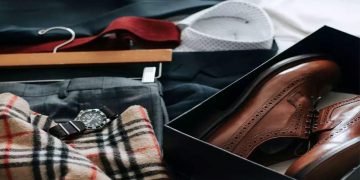 The Top 10 Men's Clothing Pieces You Must Own to Boost Your Wardrobe