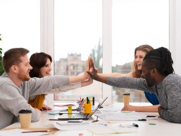 9 Suggestions to Break Through Office Team Building Activities in 2024