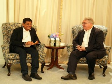 Union Minister Piyush Goyal explores discussions in ISMR